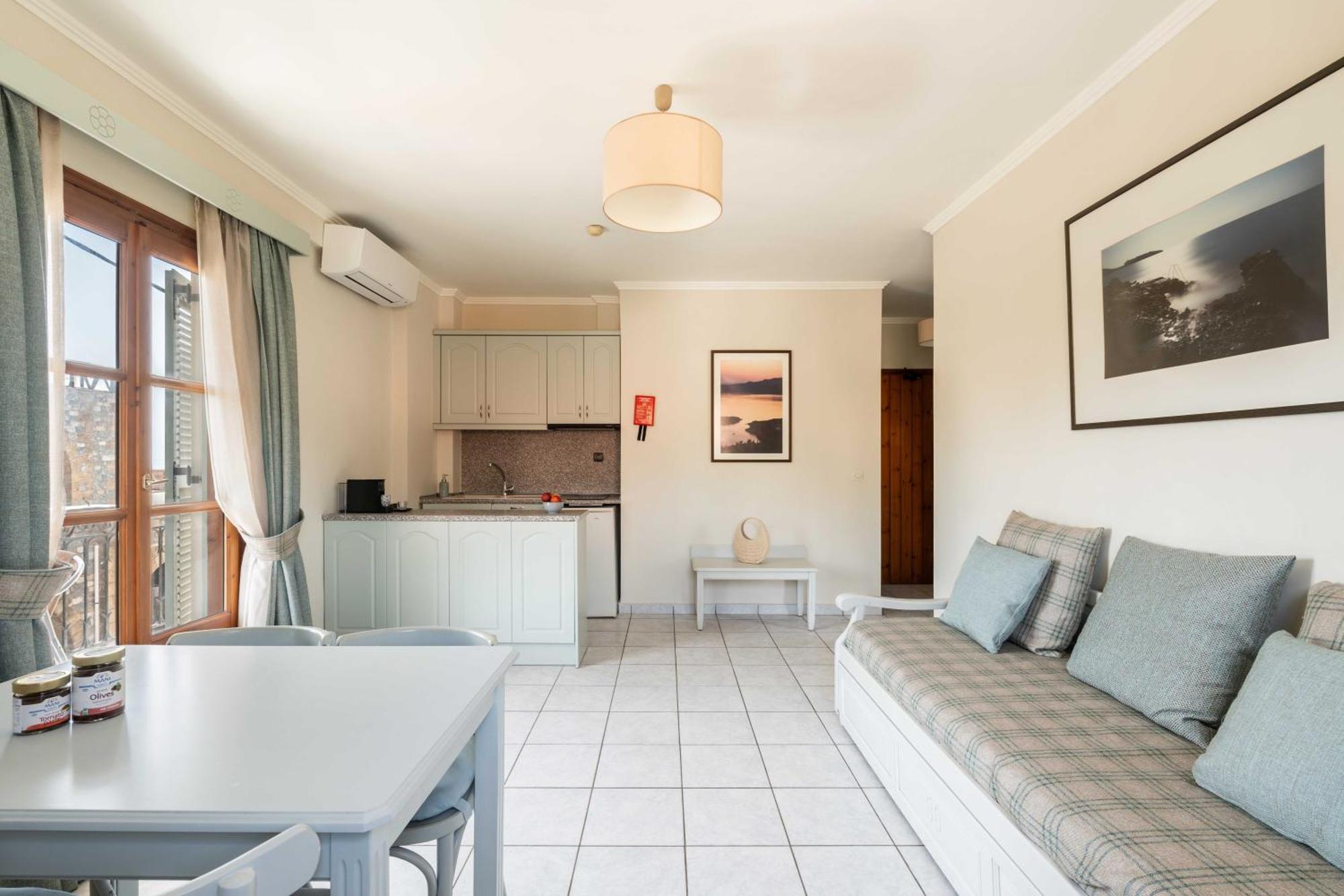 Hotel Liakoto Кардамили Екстериор снимка