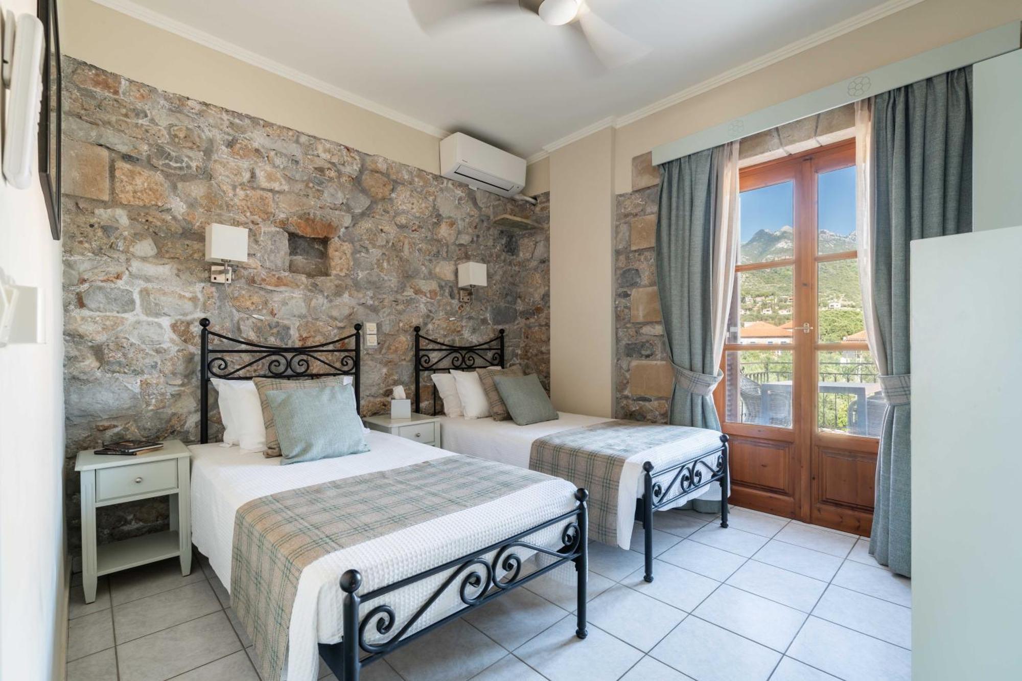 Hotel Liakoto Кардамили Екстериор снимка